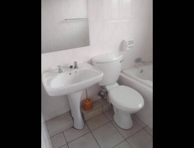 3 BEDROOM PROPERTY TO RENT IN VORNA VALLEY